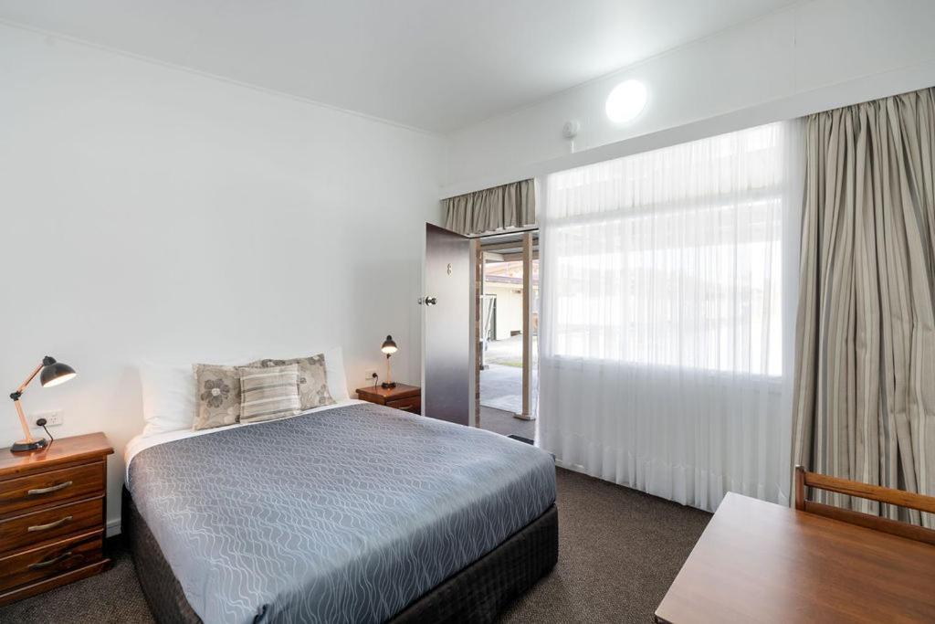 Royal Motel Tenterfield Exterior photo